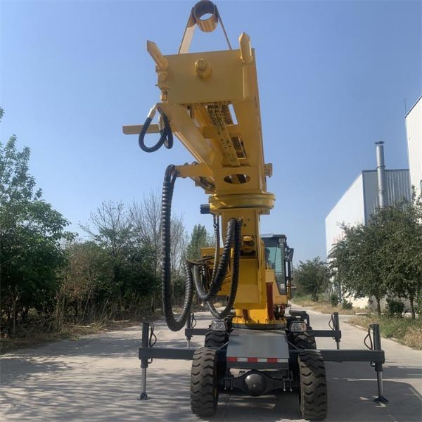 750輪式隧道鉆機(jī)，專業(yè)隧道鉆機(jī)廠家
